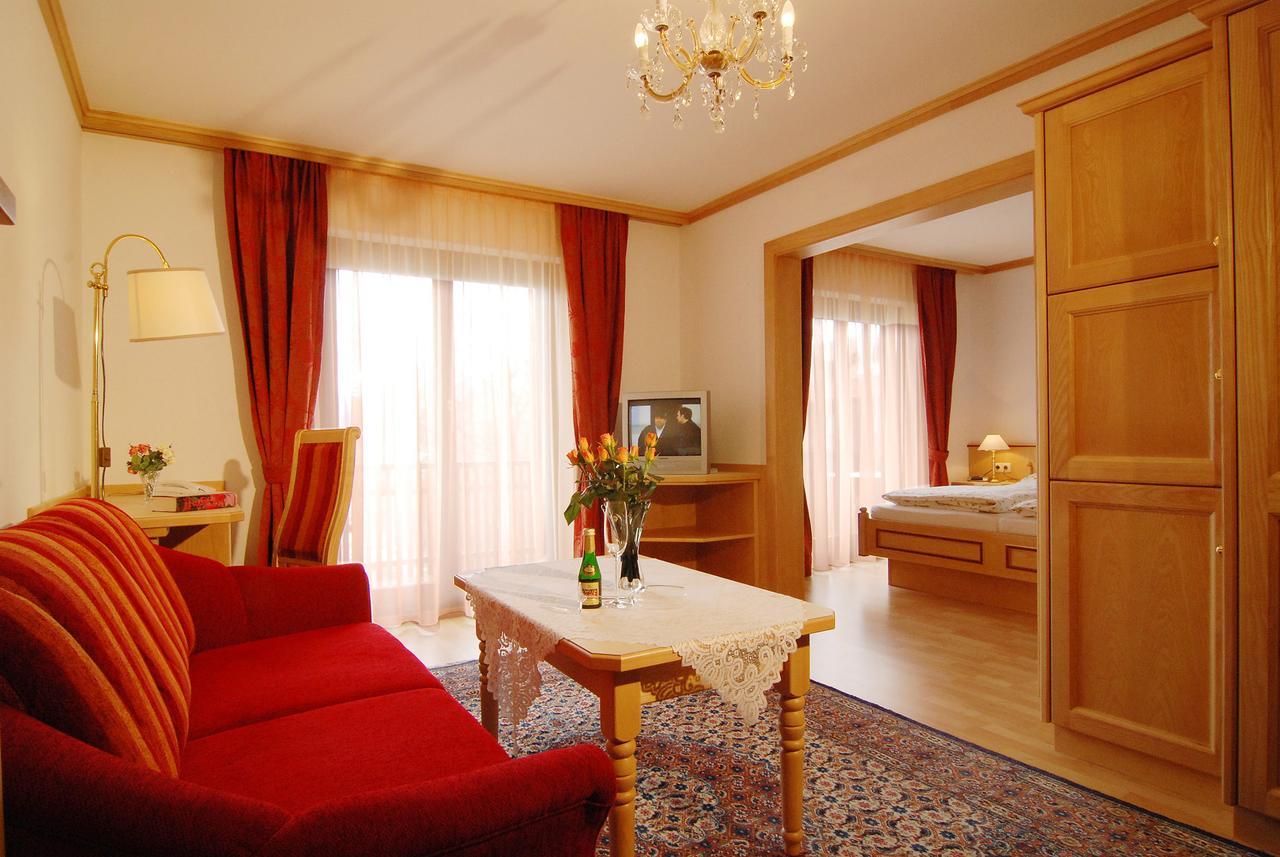 Hotel Am Kureck บาดวิสเซ ภายนอก รูปภาพ