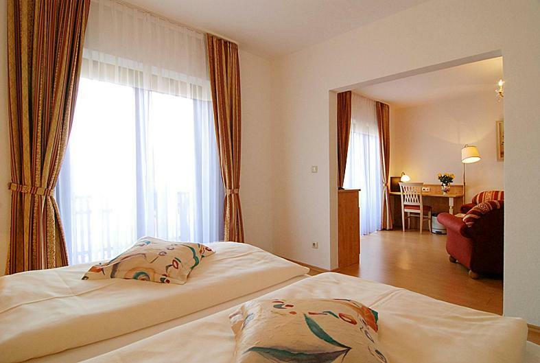Hotel Am Kureck บาดวิสเซ ภายนอก รูปภาพ
